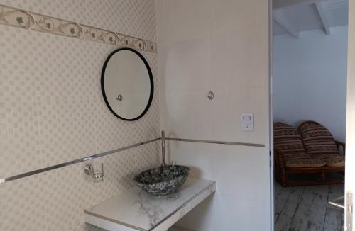 General Pacheco Apartment | Coco's Bamboo