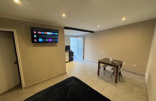 Reconquista House | Colon 533 Mono-Ambiente