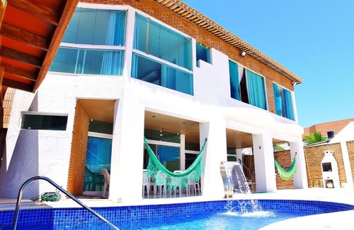 Barra de Sao Miguel House | Comfort and exclusivity on the seafront of Barra de São Miguel.