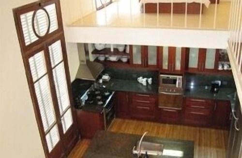 San Telmo Apartment | Comfort , Spacious, Bright, 4 bdrm 3 bath, Great Reviews