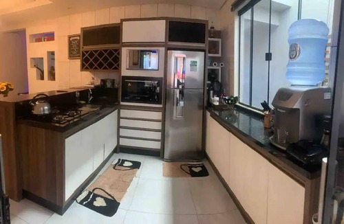 Boehmerwald House | Comfortable house with pool + games area