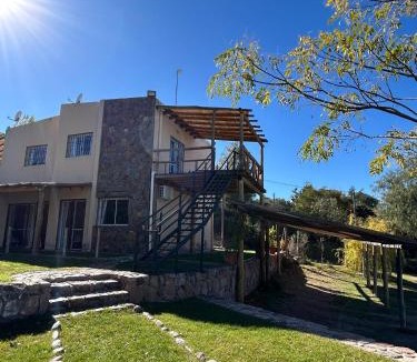 Las Compuertas Cabin | Complejo Alto las Pirkas