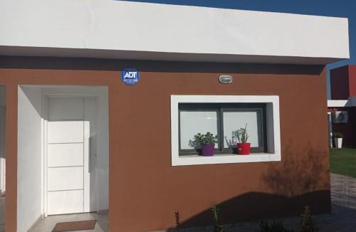 Cerro de las Rosas Apartment | Complejo Bru-Mar