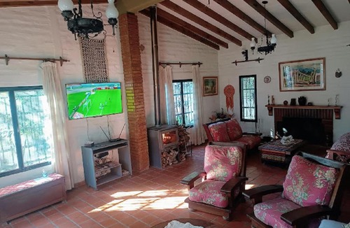 San Juan House | Complejo Los Aromos, San Juan, AR