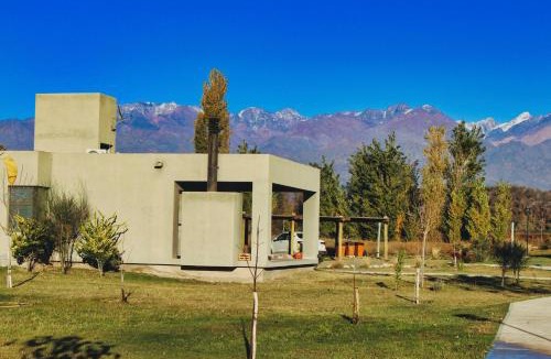 Vista Flores House | Complejo Piuquenes Valle de Uco