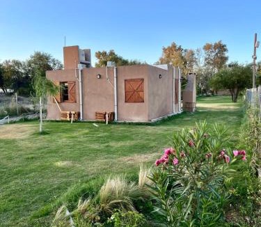 Albardon House | Complejo ROSA OLIVA Cabañas y Habitaciones Rurales