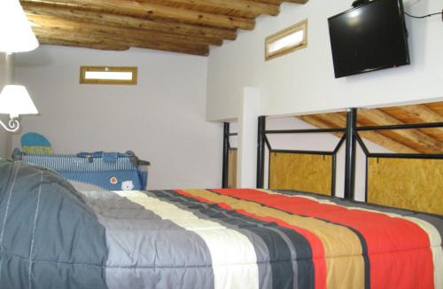 El Challao Cabin | Complejo Turistico Alfombra Magika