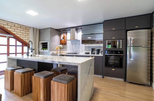 Novo Hamburgo House | Complete House for Groups | 4 Studios, Pool and BBQ | Novo Hamburgo