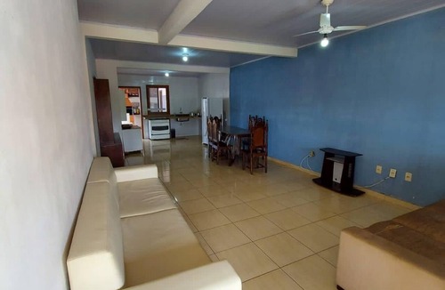 Praia Grande House | Complete house near the beach for up to 13 people.