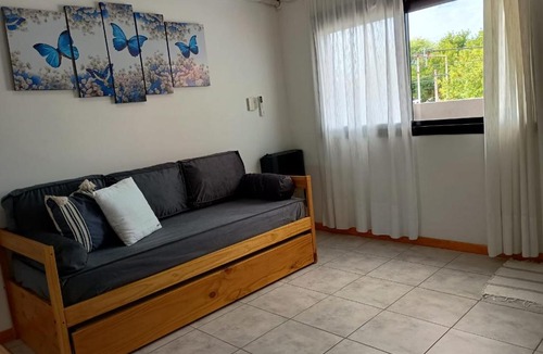 Venado Tuerto Apartment | Confort urbano - Departamento de 1 dormitorio con cochera
