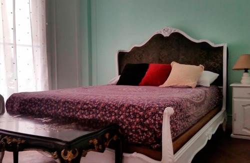 San Nicolas House | Congreso hotel