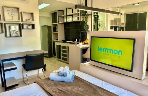 Partenon Apartment | Connect 203 - Beautiful studio near Puc