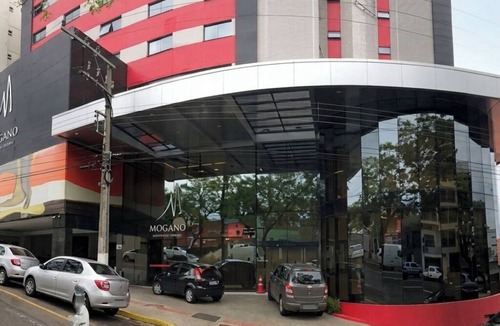 Centro Hotel | Contemporary Comfort w/Free Breakfast | Near Santo Antonio Cathedral - 0.5 mi