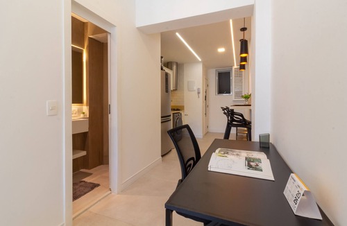 Copacabana Apartment | Cosy in Copacabana for Two | PJ909