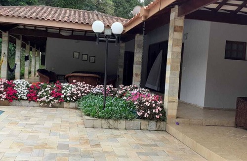 Ibiuna Cottage | Country house in a gated community in Ibiúna, a place of your dreams.