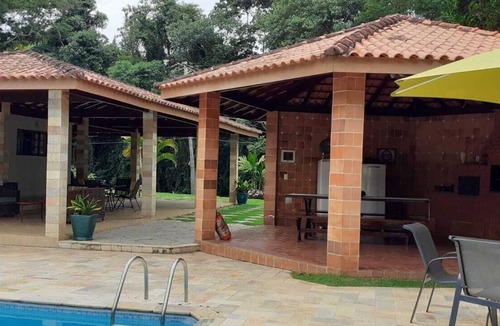 Ibiuna Cottage | Country house in a gated community in Ibiúna, a place of your dreams.