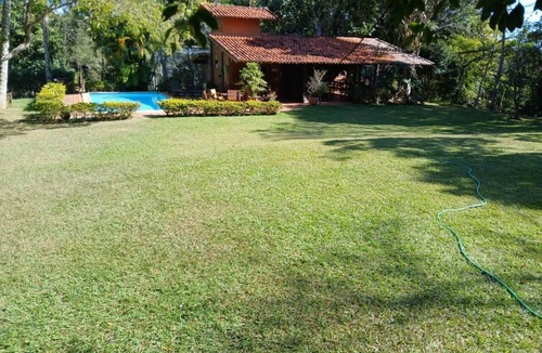 Posse House | Country house with 4 bedrooms, 20 minutes from Itaipava, in a gated community.