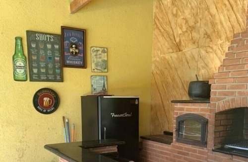 Igarata House | Country house with fireplace and swimming pool.