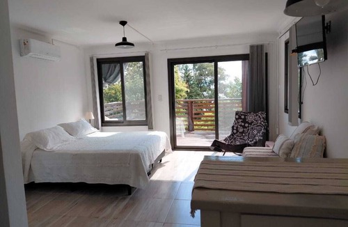 Alta Gracia Apartment | Cozy 1-bedroom apartment in soothing Villa Ciudad Parque with AC