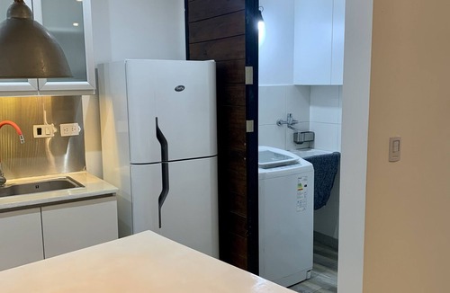 Villa Rosa Condo | Cozy 4-bedroom condo with AC and WiFi in enjoyable Lagoon Pilar