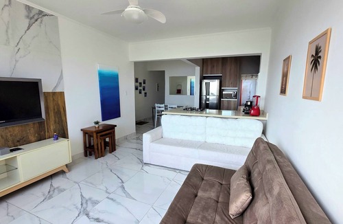 Embare Apartment | Cozy beachfront apartment in Embaré, pets allowed.