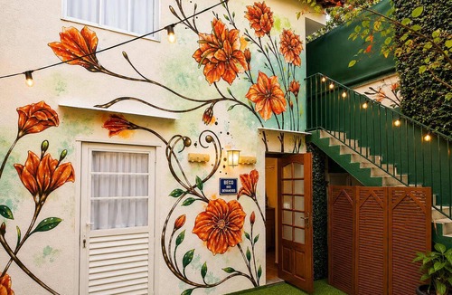 Sao Paulo House | Cozy Boutique House Gardens and Rooftop Near Everthing!