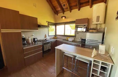 Lujan de Cuyo Cabin | Cozy cabin in charming Las Compuertas, Mendoza, Argentina with Pool,AC,WiFi,
