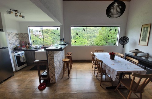 Santana de Parnaiba Cottage | Cozy country house with excellent infrastructure and lush nature.
