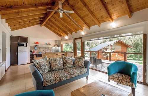 Angostura House | Cozy house for 6 people in a beautiful native Patagonian forest