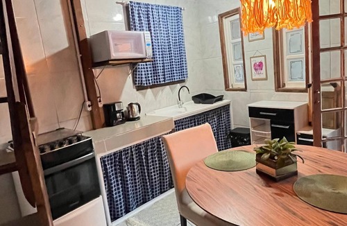 Sambaqui Cabin | Cozy private cabin with bathtub and ocean view in a great location.