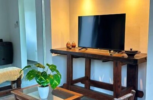 Comuna 9 Apartment | CUYANA CHAKRA
