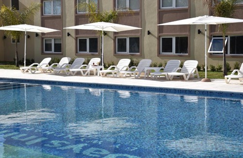 Zarate Hotel | Days Inn Zarate