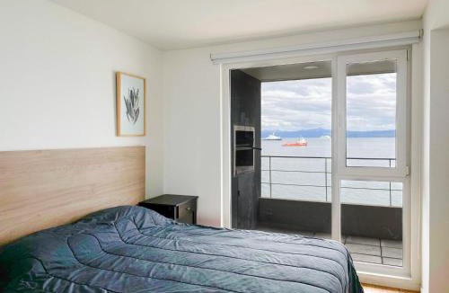 Province of Tierra del Fuego Apartment | De La Costa Suite