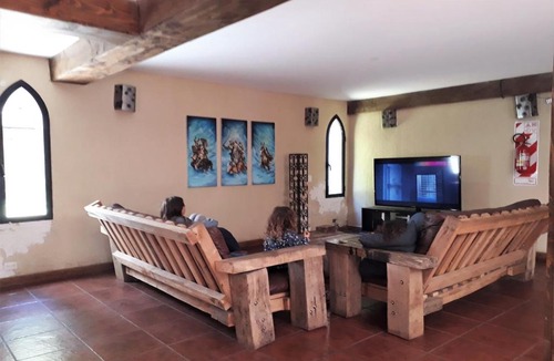 Angostura Hotel | Del Caballero Castillo Hotel