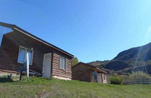 El Chalten Cabin | Delightful 1-bedroom cabin in charming El Chalten getaway