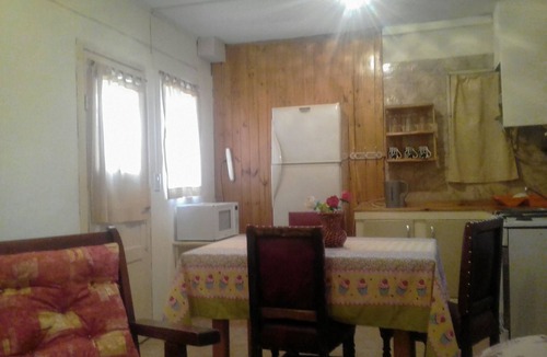 10 de Diciembre Apartment | Departamento en planta baja para tres personas,