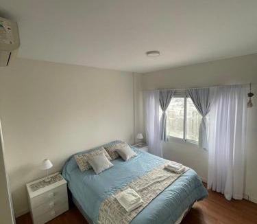 San Nicolas de los Arroyos Apartment | Departamento en Plaza Mitre, inmejorable!
