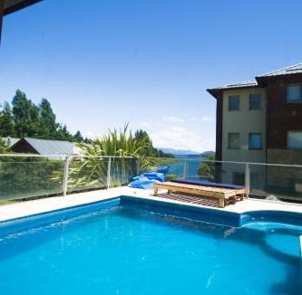 Playa Bonita Apartment | Departamento del Lago I
