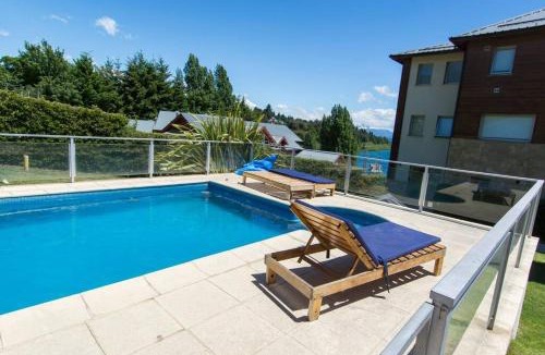 Playa Bonita Apartment | Departamento del Lago I