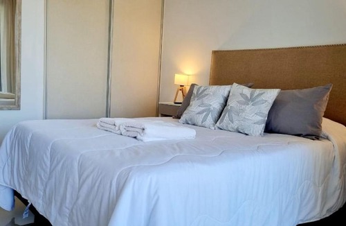 Villa Parque Siquiman Apartment | Departamento frente a lago Carlos Paz - Villa Siquiman - Complejo Veneto Village