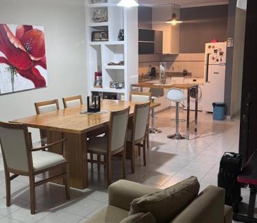 Colon Apartment | Departamento dos dormitorios con cochera zona terminal ómnibus Colón