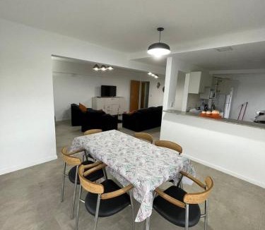 Victoria Apartment | Departamento en Victoria con pileta para maximo 6 pasajeros