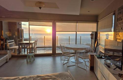 Las Gaviotas Apartment | Departamento frente al mar