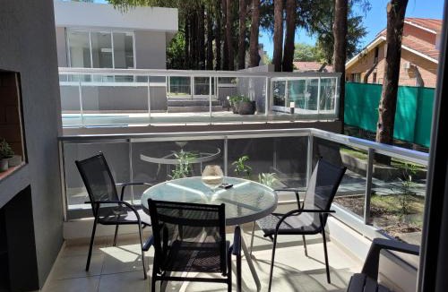Villa Allende Apartment | Departamento impecable ,complejo cerrado, asador y pileta