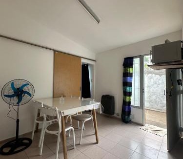 San Rafael Apartment | Departamento limón