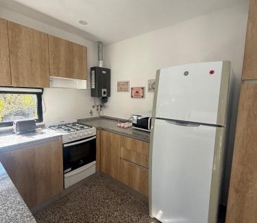Rosario Apartment | Departamento moderno con patio y pileta