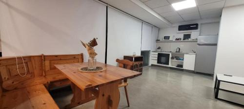Martinez Apartment | DEPARTAMENTO moderno en Martinez cerca de clinicas y oficinas con WIFI y AA ideal para parejas y o viajes de trabajo