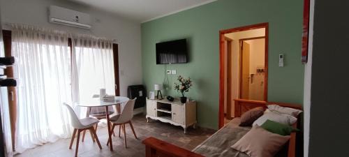Trenque Lauquen Apartment | Depto Centrico con COCHERA