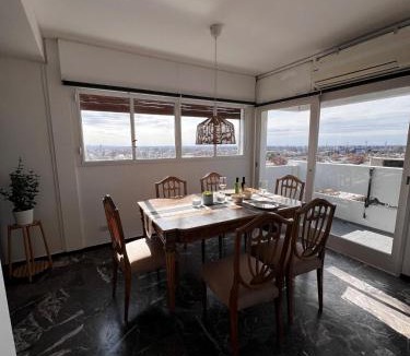 Godoy Cruz Apartment | Depto Familiar, 3 Hab - 2 Balcones - Vista a las Montañas