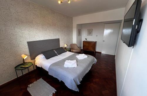 Godoy Cruz Apartment | Depto Familiar, 3 Hab - 2 Balcones - Vista a las Montañas